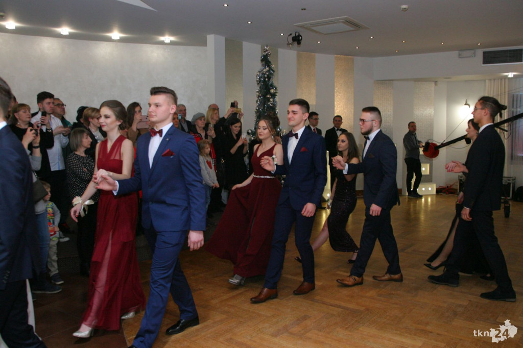 WIDEO: Studniówka 2020 II LO w Końskich
