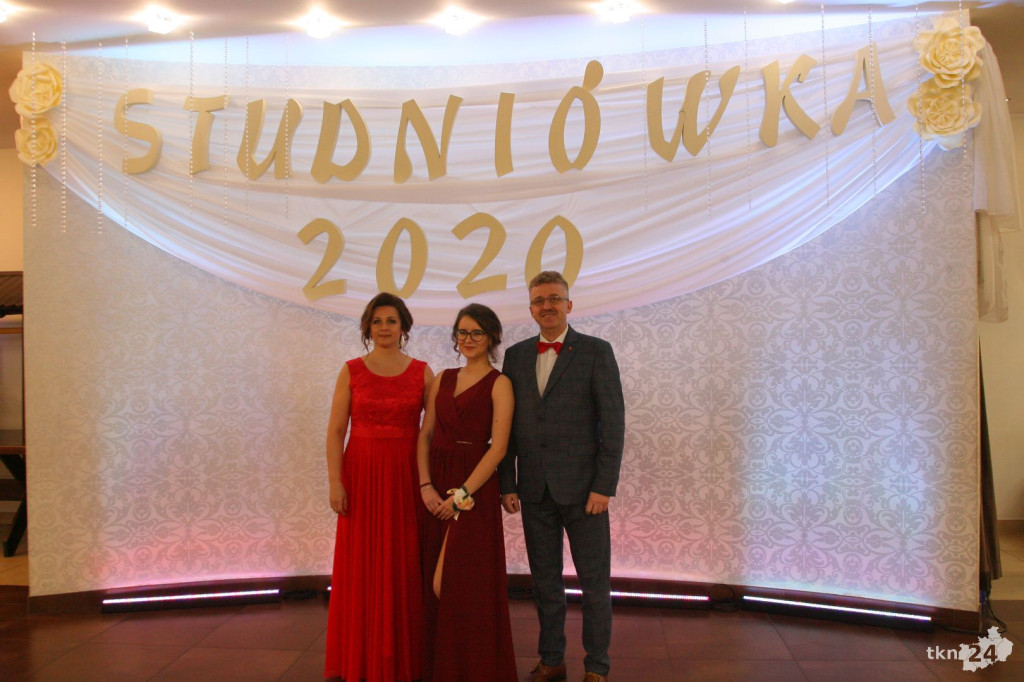 WIDEO: Studniówka 2020 II LO w Końskich