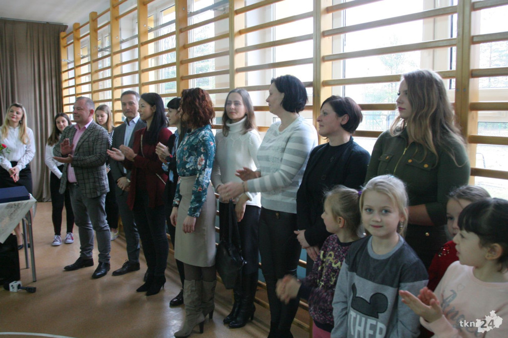 Szkoła Podstawowa w Górnikach z nowym sprzętem multimedialnym! [wideo, fotogaleria]
