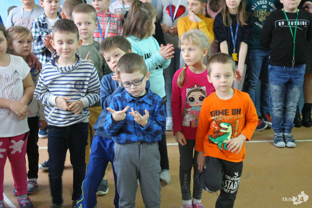 Szkoła Podstawowa w Górnikach z nowym sprzętem multimedialnym! [wideo, fotogaleria]