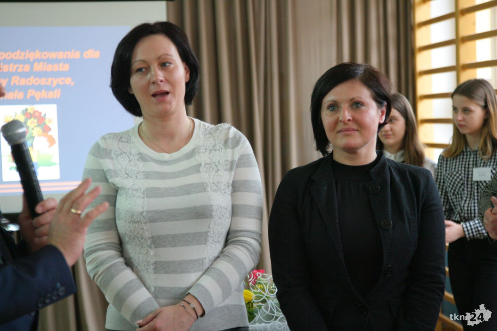Szkoła Podstawowa w Górnikach z nowym sprzętem multimedialnym! [wideo, fotogaleria]