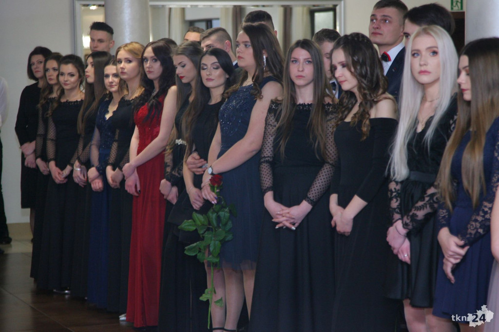 WIDEO: Studniówka 2020 ZSP nr 1 w Końskich