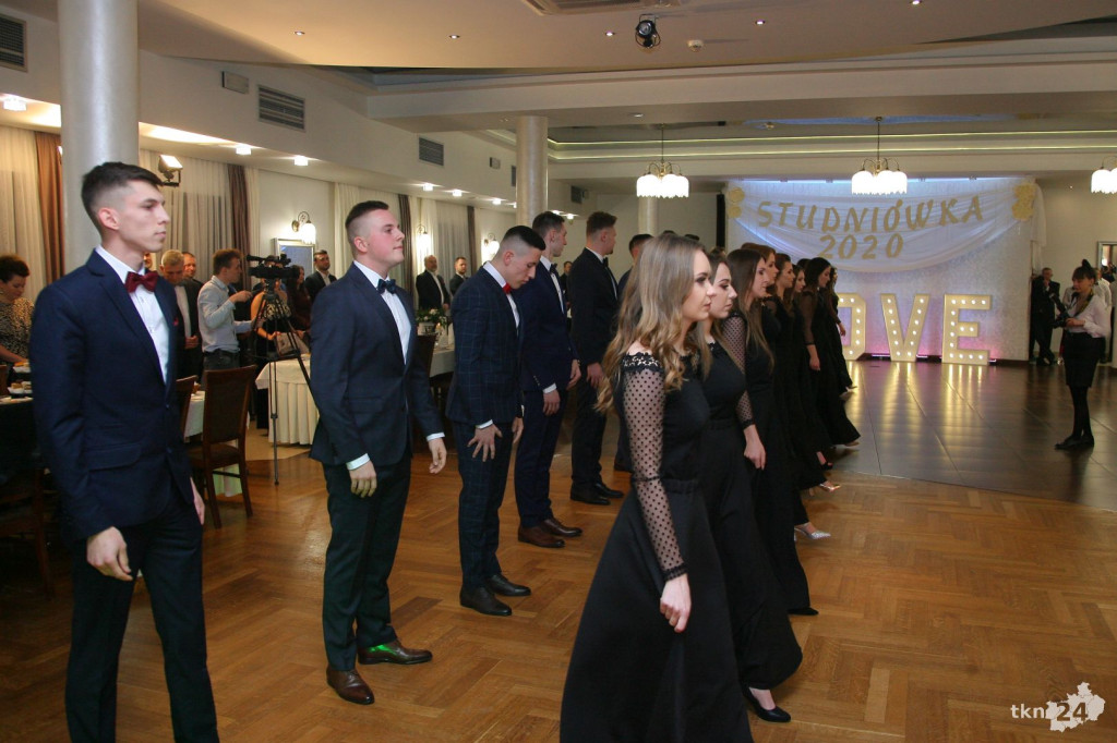 WIDEO: Studniówka 2020 ZSP nr 1 w Końskich