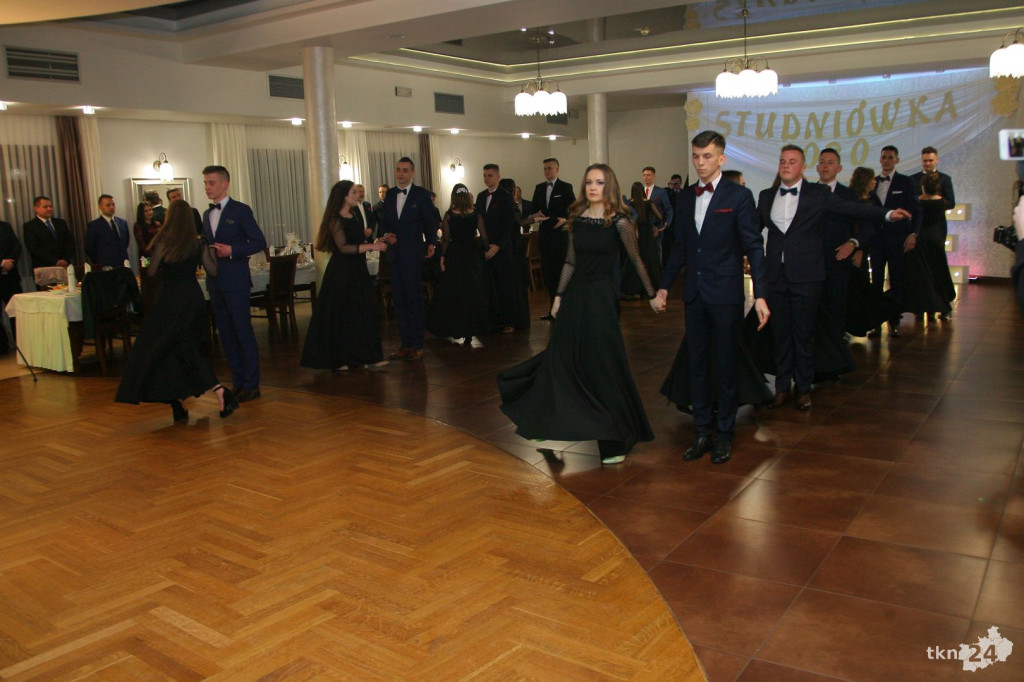WIDEO: Studniówka 2020 ZSP nr 1 w Końskich