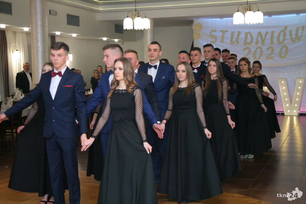 WIDEO: Studniówka 2020 ZSP nr 1 w Końskich