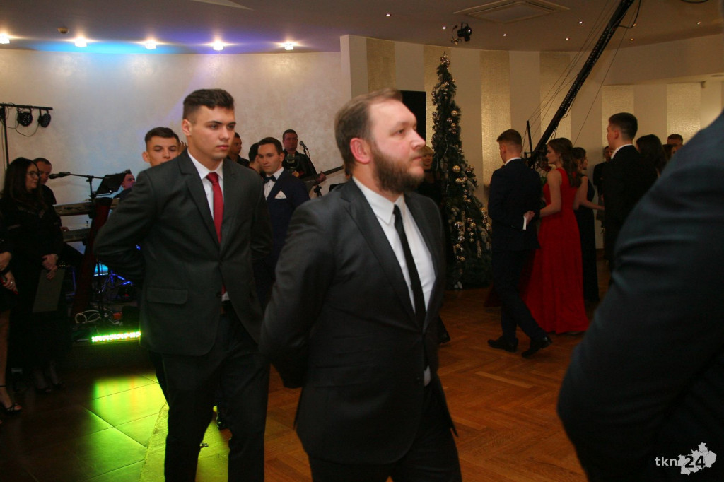 WIDEO: Studniówka 2020 ZSP nr 1 w Końskich