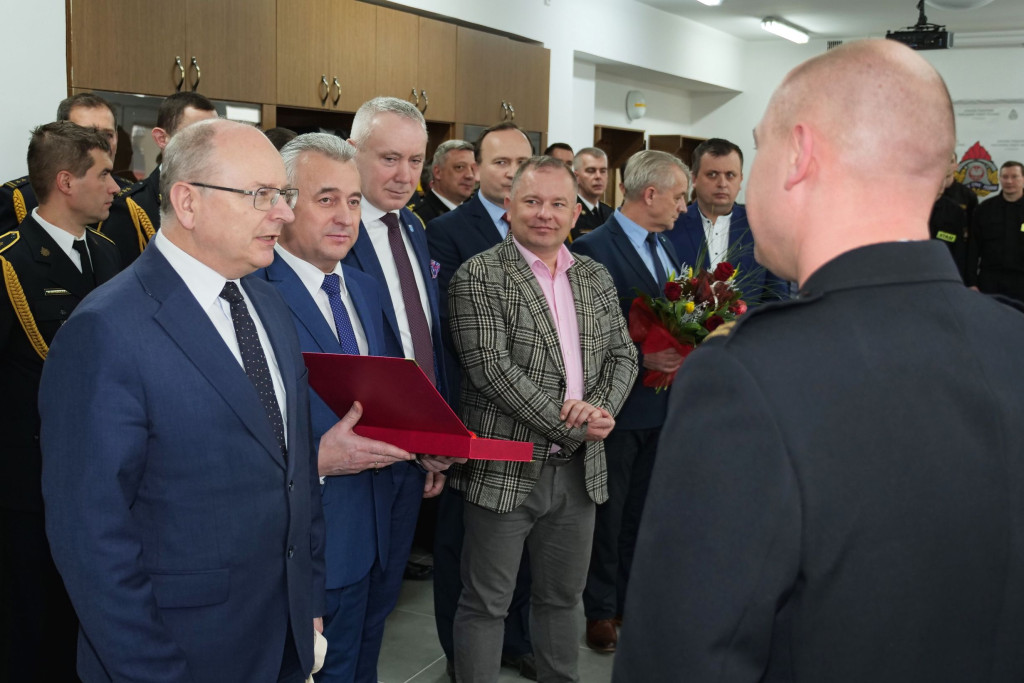 Komendant Straży Pożarnej z Końskich odszedł na emeryturę [zdjęcia]