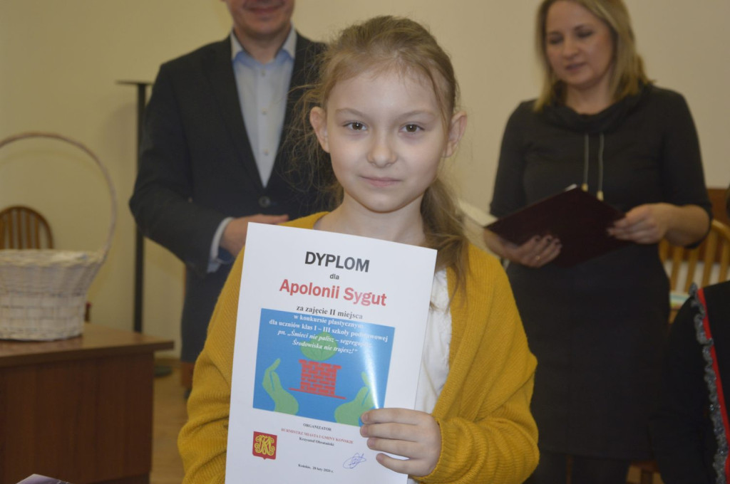Przyznali nagrody za najlepsze prace w konkursie o ekologii [zdjęcia]