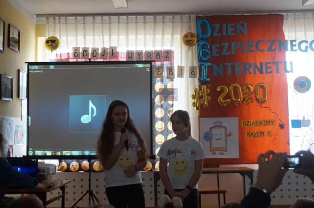 Internetowe inicjatywy w Szkole Podstawowej w Pilczycy [zdjęcia]