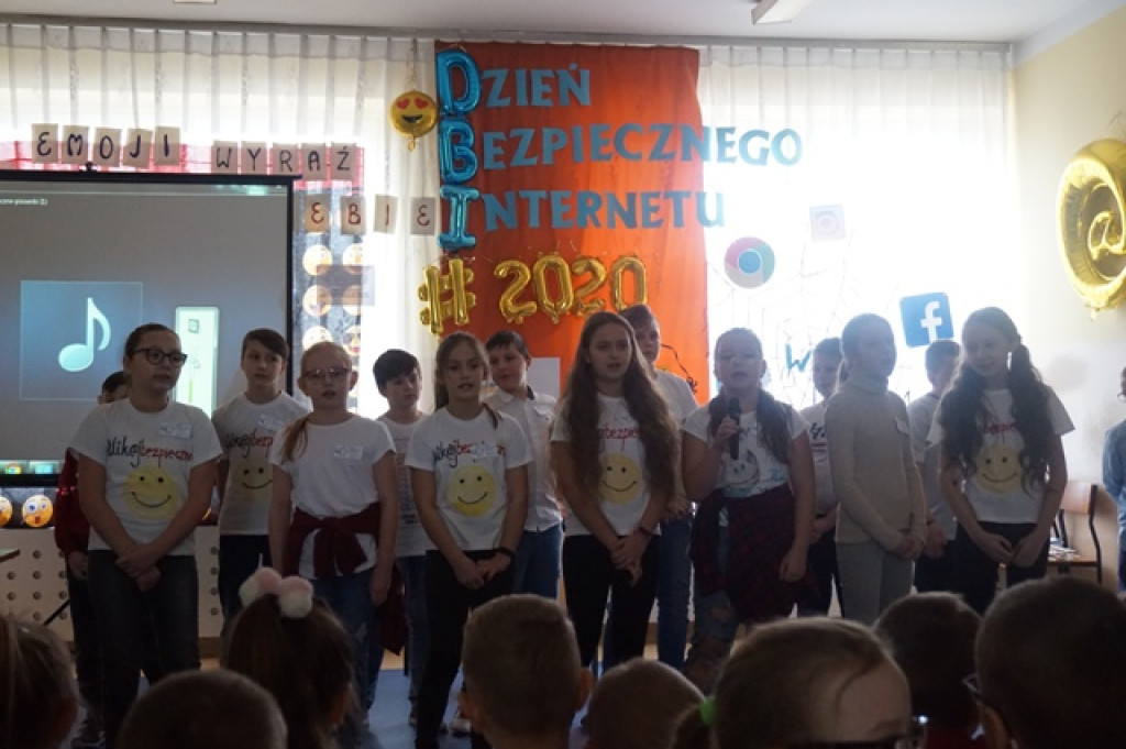 Internetowe inicjatywy w Szkole Podstawowej w Pilczycy [zdjęcia]