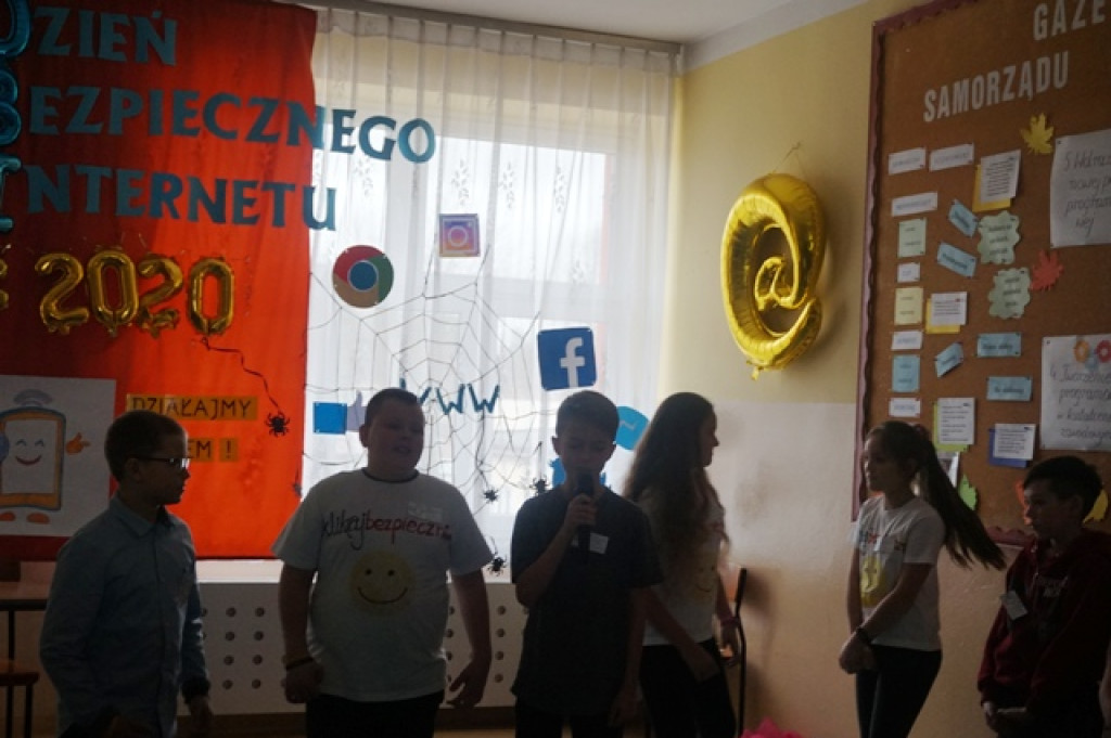 Internetowe inicjatywy w Szkole Podstawowej w Pilczycy [zdjęcia]