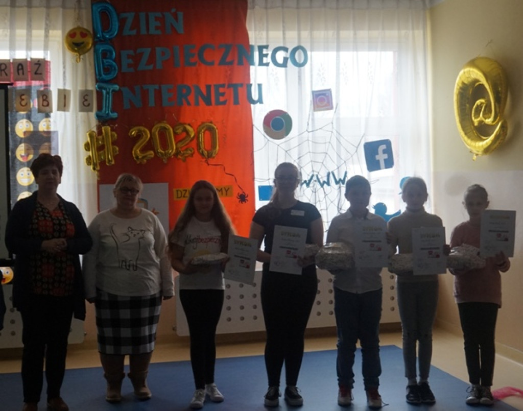 Internetowe inicjatywy w Szkole Podstawowej w Pilczycy [zdjęcia]