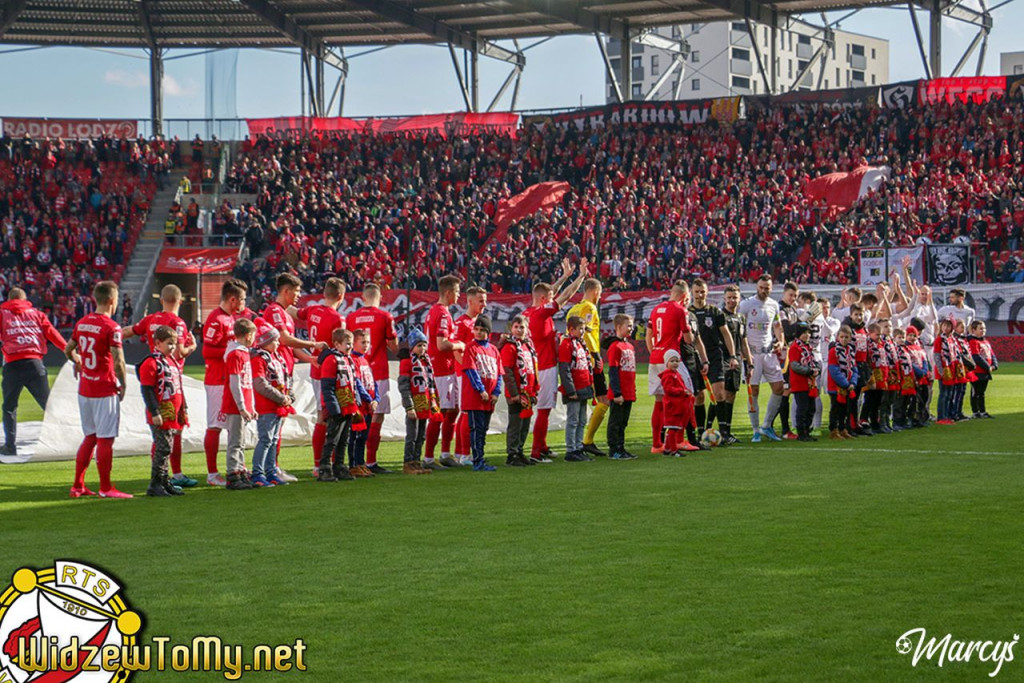 Koneccy fani Widzewa Łódź zabrali dzieci z powiatu na mecz [zdjęcia]