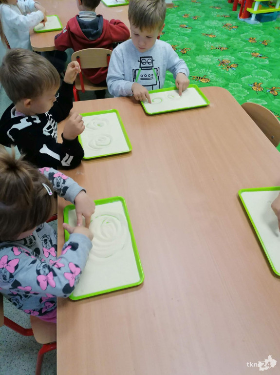 `Słoneczko` z Końskich i Stąporkowa zaprasza dzieci w swoje progi! [zdjęcia]