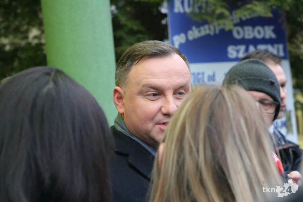 Andrzej Duda w Końskich. Mnóstwo osób chciało spotkać się z Prezydentem [fotorelacja]
