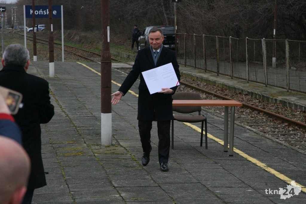 Andrzej Duda w Końskich. Mnóstwo osób chciało spotkać się z Prezydentem [fotorelacja]