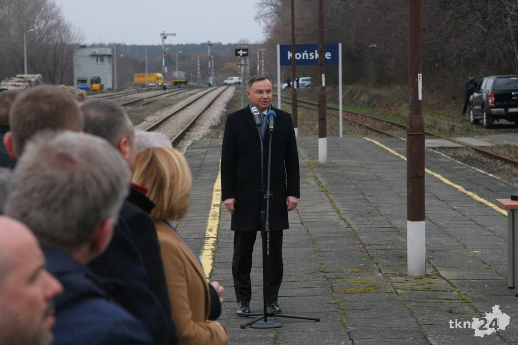 Andrzej Duda w Końskich. Mnóstwo osób chciało spotkać się z Prezydentem [fotorelacja]