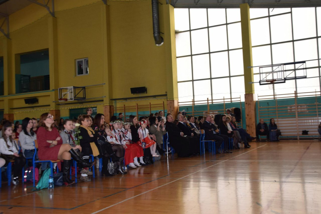 Już po raz 17. rywalizowali w konkursie pieśni i poezji patriotycznej [wideo, zdjęcia]