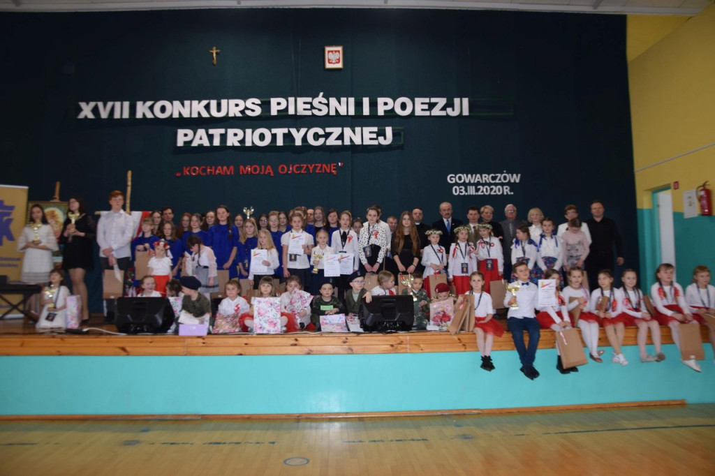 Już po raz 17. rywalizowali w konkursie pieśni i poezji patriotycznej [wideo, zdjęcia]