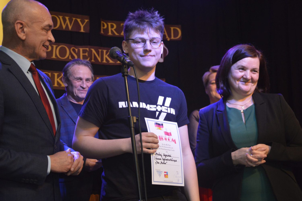 Maria Frączyk i Igor Pargieła oraz Jagoda Szczegielniak najlepsi w śpiewaniu po niemiecku [zdjęcia]