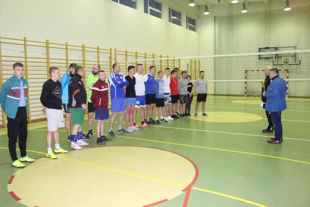 Zespół z Rudy Pilczyckiej zdominował turniej siatkówki w Słupii Koneckiej [zdjęcia]