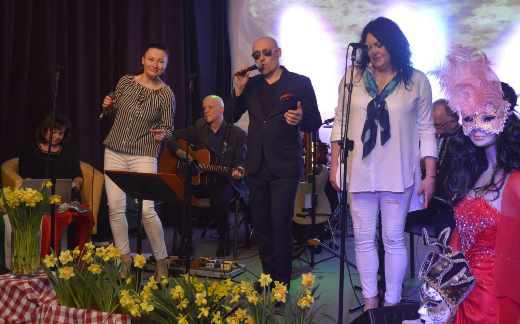 Po włosku na Dzień Kobiet w Domu Kultury w Końskich [wideo, zdjęcia]