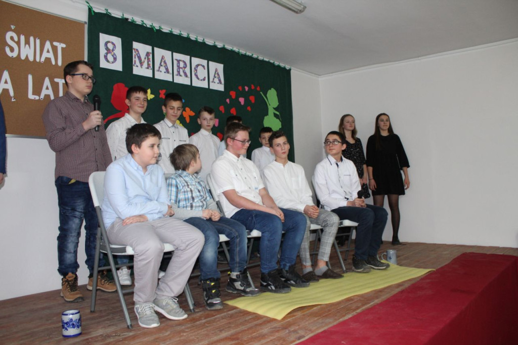 Kobiety i świat nie liczą lat. Uroczystość w gminie Słupia Konecka