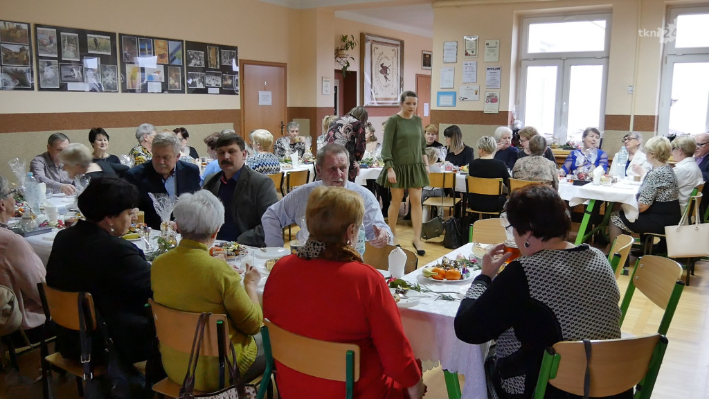 Gospodynie Wiejskie spotkały się w Pomykowie by uczcić Dzień Kobiet [wideo, zdjęcia]