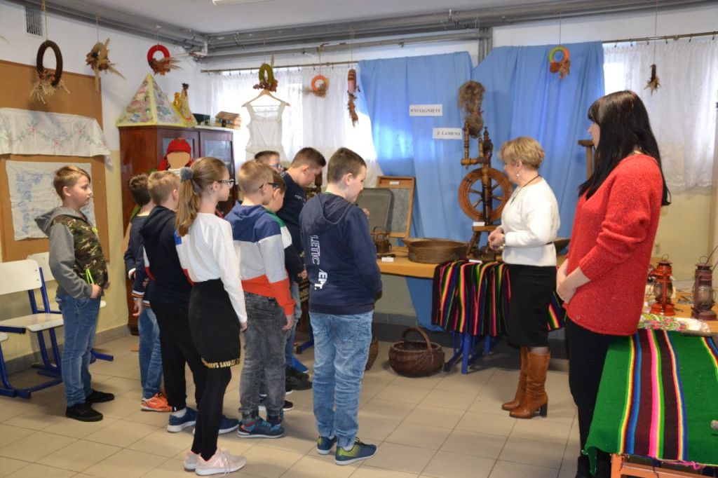 Innowacyjny projekt w ZPO w Rogowie [zdjęcia]