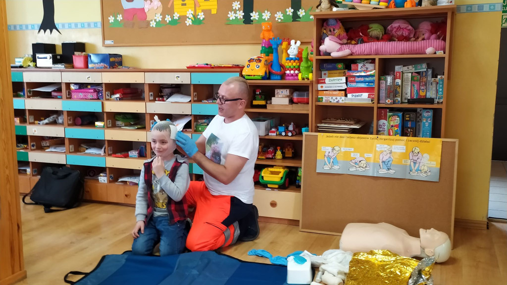 Najmłodsi z Rudy Malenieckiej wiedzą już jak ratować życie [zdjęcia]