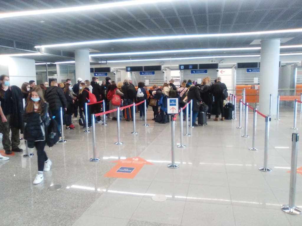 Uczniowie ZSP w Stąporkowie powrócili z Krety!
