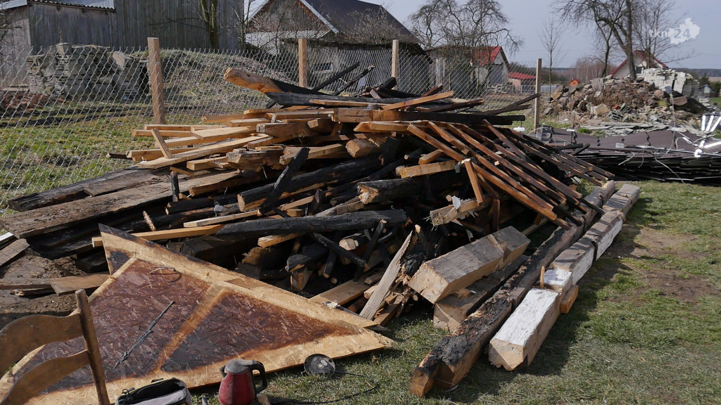 Rusza pomoc dla pogorzelców z Dziebałtowa. To siedmioosobowa rodzina! [wideo, zdjęcia]