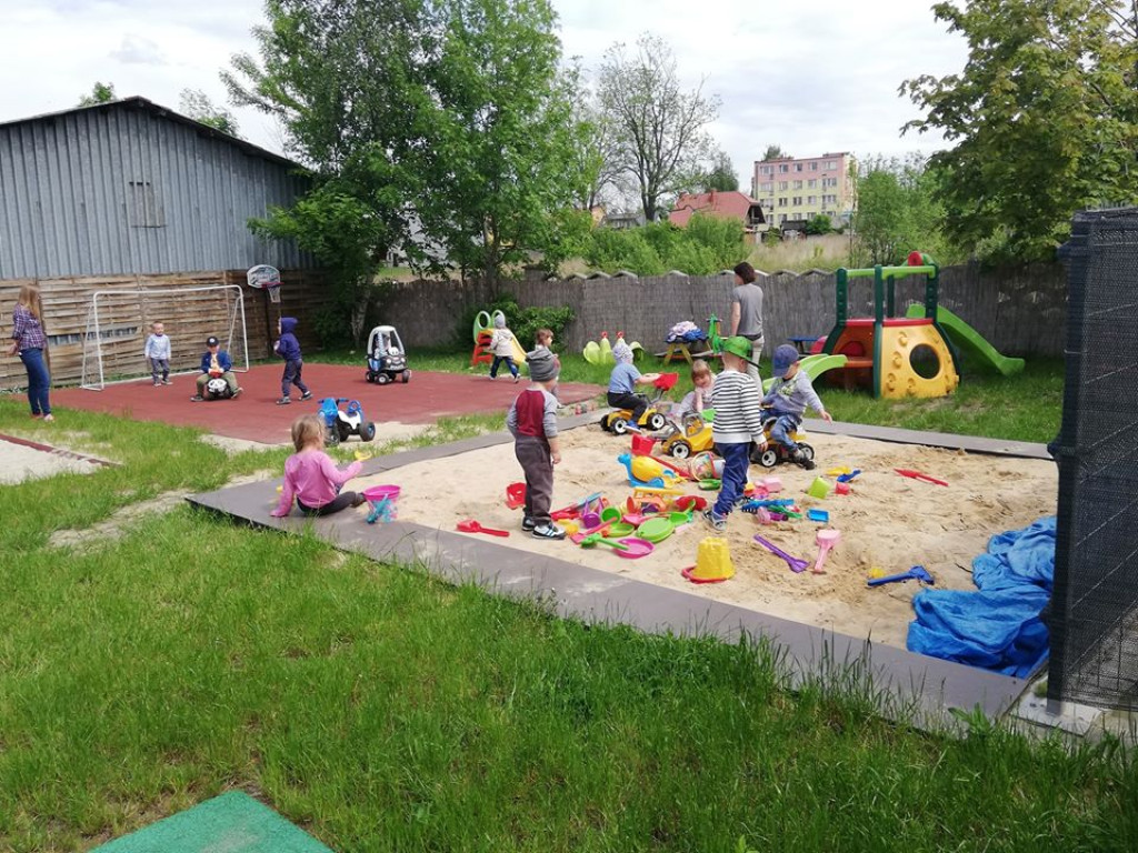 Akademia Przedszkolaka. Nowoczesne przedszkole w centrum Końskich [zdjęcia]