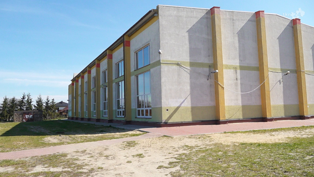 Rozpoczęto wielki projekt termomodernizacji budynków w Radoszycach [wideo]