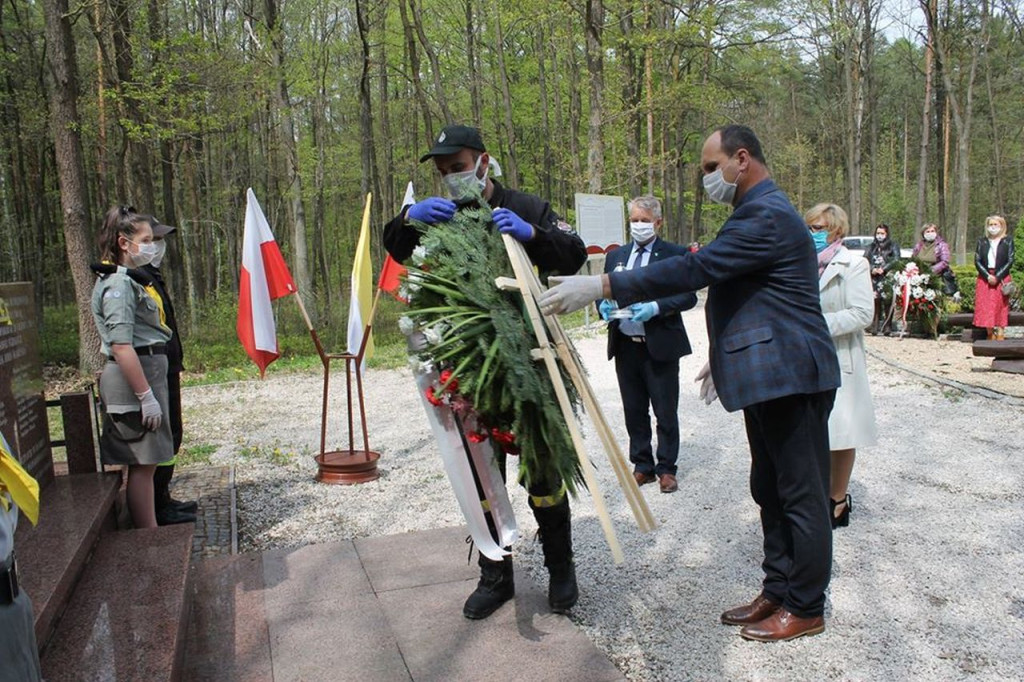 Uczcili poległych w Królewcu i Adamowie [wideo, zdjęcia]
