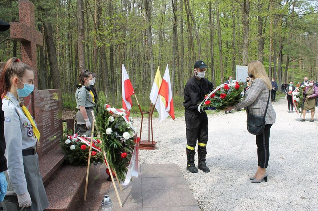Uczcili poległych w Królewcu i Adamowie [wideo, zdjęcia]