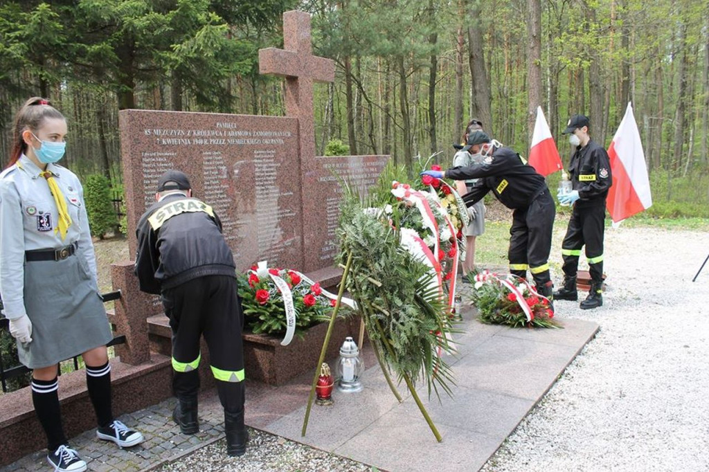 Uczcili poległych w Królewcu i Adamowie [wideo, zdjęcia]