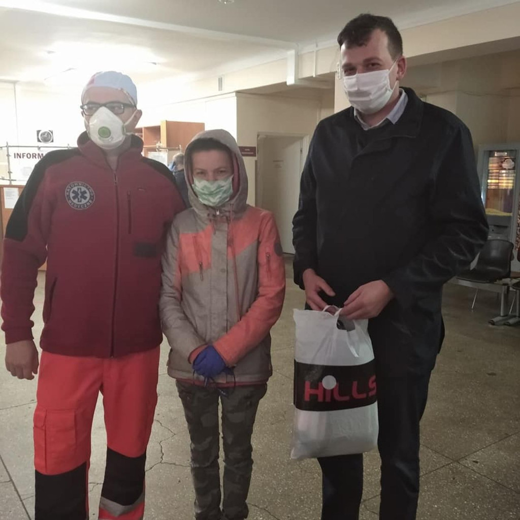 Facebookowe grupy wsparcia z Końskich i Stąporkowa pomagają medykom [zdjęcia]