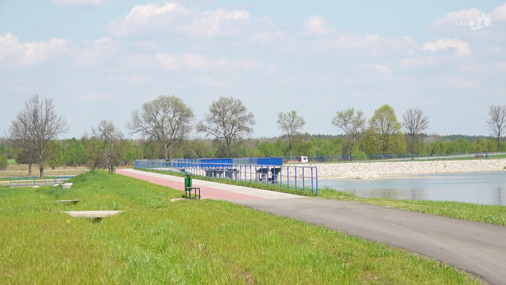 Zbiornik w Radoszycach w weekend tętnił życiem. Ruszają przy nim różne usługi! [wideo, zdjęcia]