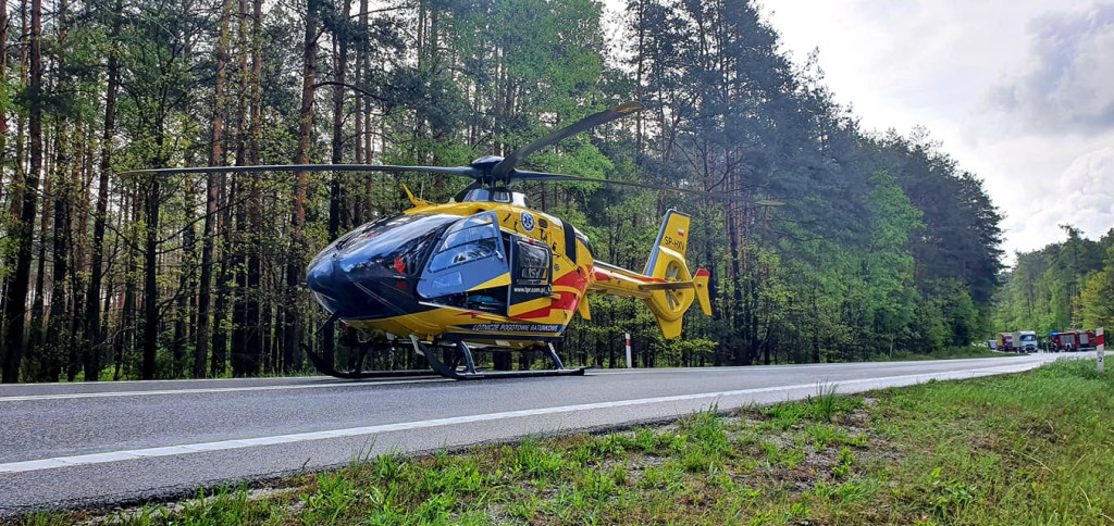 Śmiertelny wypadek na drodze krajowej 74 [zdjęcia]