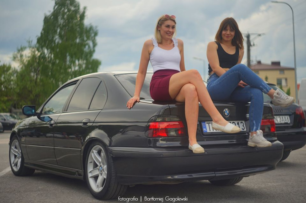 Spot aut, ale bez grupowych spotkań w Końskich [wideo, zdjęcia]