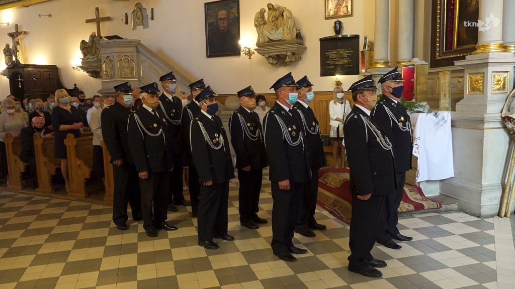 Boże Ciało w trakcie epidemii. Zobaczcie jak przebiegały procesje w Końskich [wideo, zdjęcia]