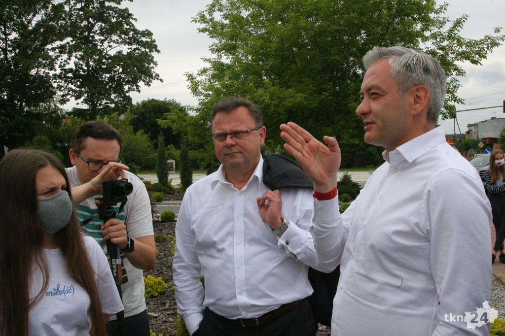 Robert Biedroń na Konecczyźnie. RELACJA WIDEO