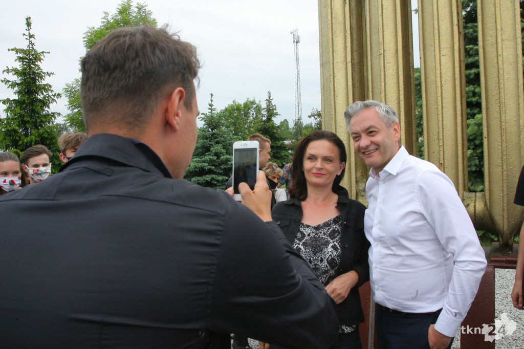 Robert Biedroń na Konecczyźnie. RELACJA WIDEO