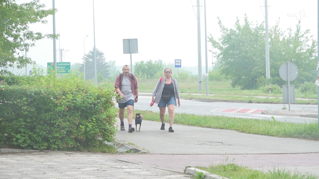 120 osób na trasie Koneckiego Maratonu Pieszego [wideo, zdjęcia]