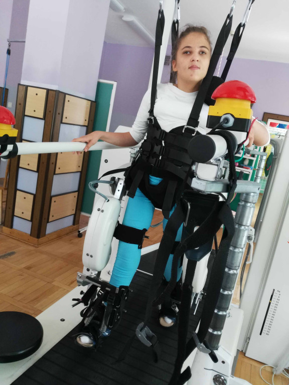 Dagmara Michalska zbiera nakrętki na wymarzony wózek elektryczny [wideo, zdjęcia]