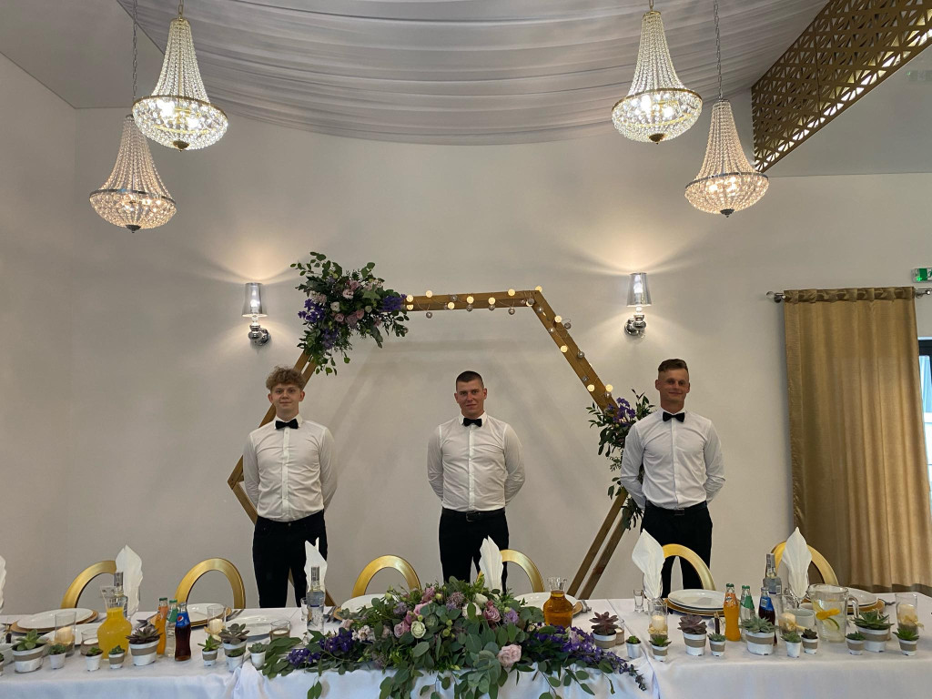 Kompleks Kuźnica po przemianie z wolnymi terminami weselnymi [zdjęcia]