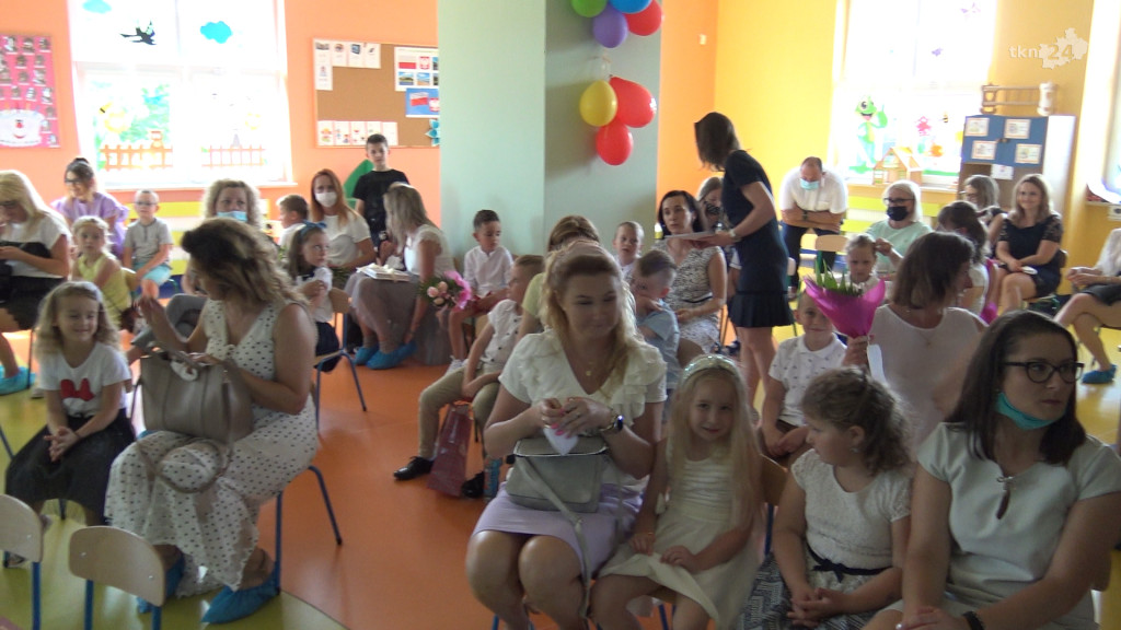 Przedszkolaki ze Smykowa rozpoczęły wakacje! [wideo, zdjęcia]