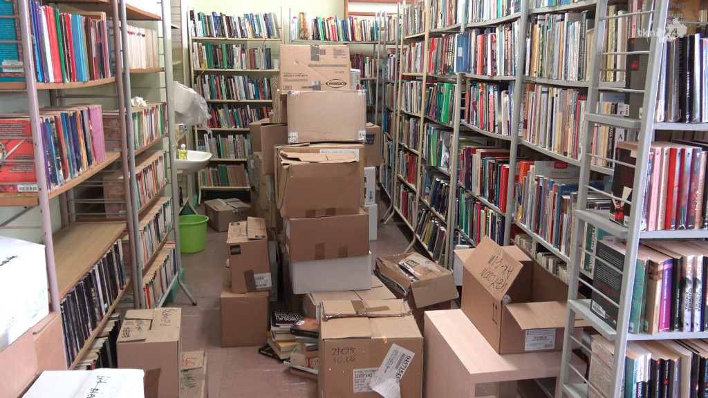 Biblioteka Publiczna w Końskich przenosi się do nowej siedziby [wideo, zdjęcia]