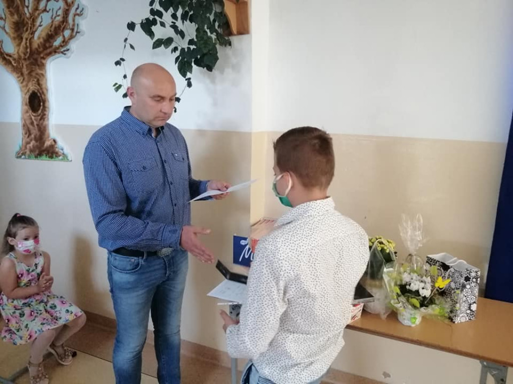 Ostatnie takie pożegnanie. To koniec edukacji w Kamiennej Woli